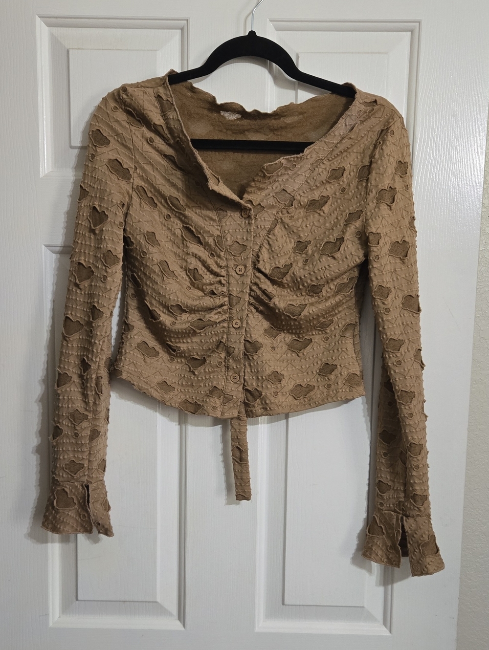 Women's Brown Long-Sleeve Button Ruched Textured Top